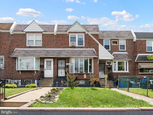 8761 Marsden St, Philadelphia, PA 19136