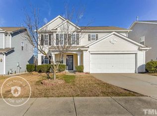 336 Edgecroft Way, Fuquay Varina, NC 27526