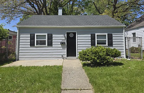 1505 Huey St Photo 1