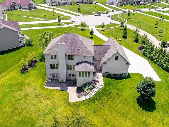 3rd image of 8286 Cameron Ct NW