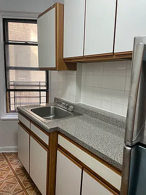 Rented by Compass | media 11