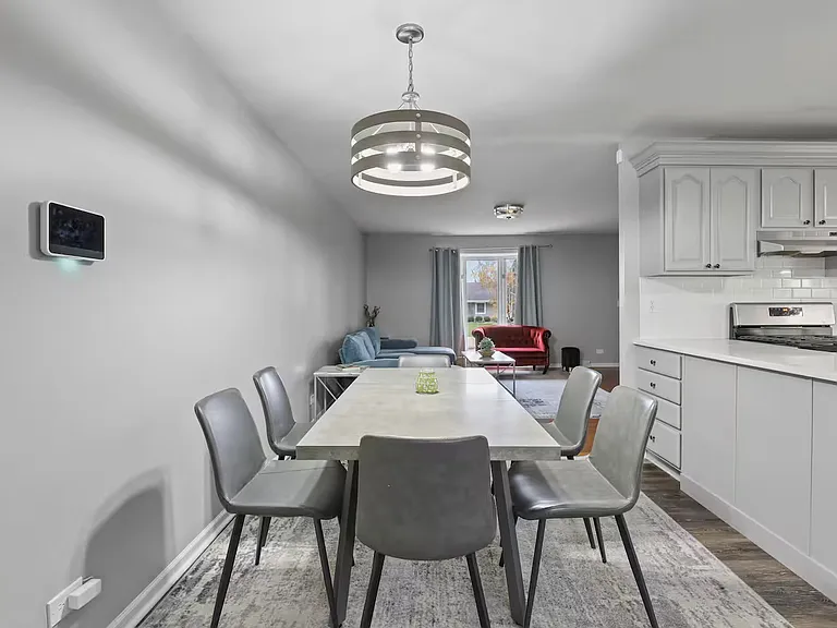 1002 Juniper Ln — Photo 10