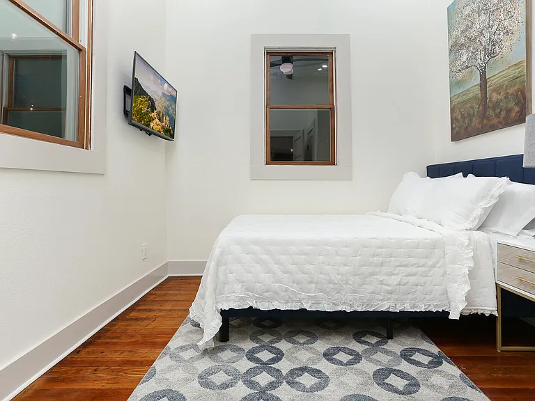 325 Montana St — Photo 28