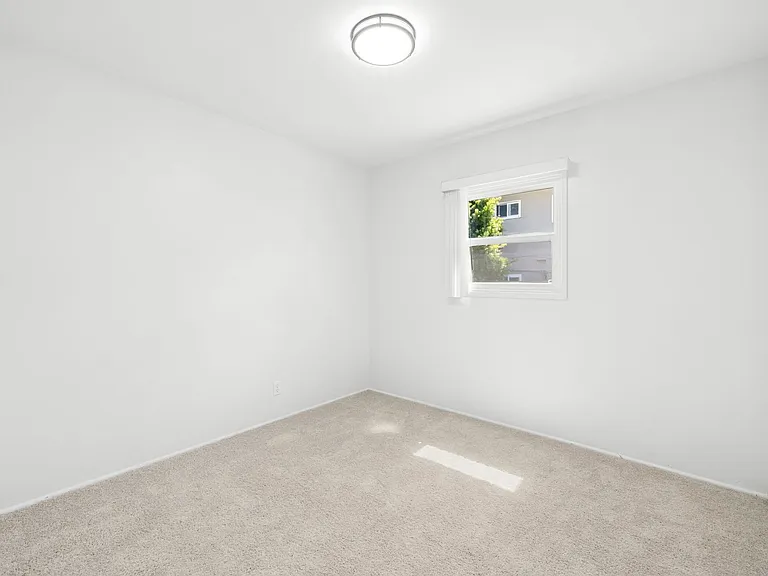 1612 Orange Ave — Photo 33