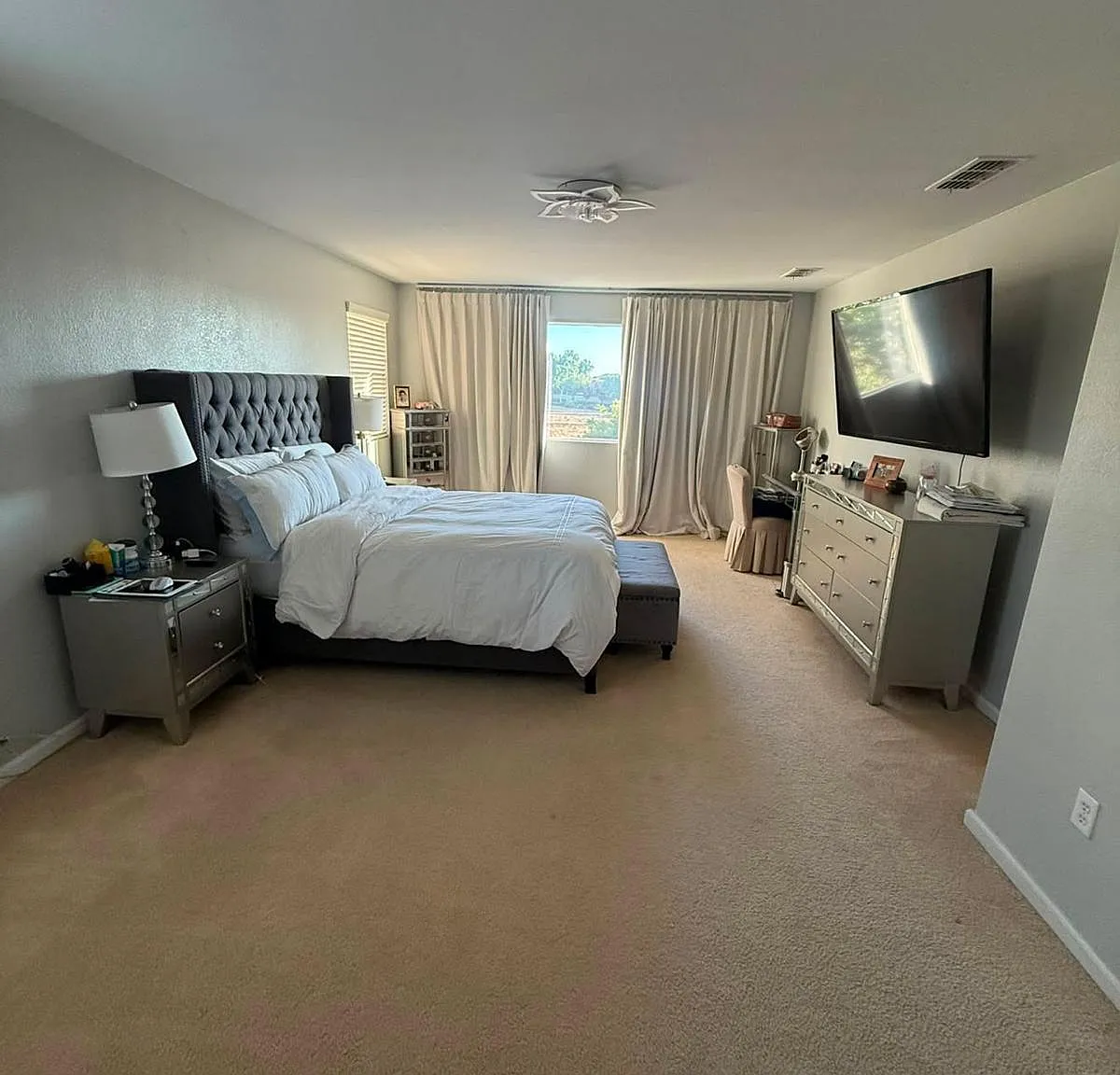 4 bed, 2764 sqft, $3,700 — Photo 4