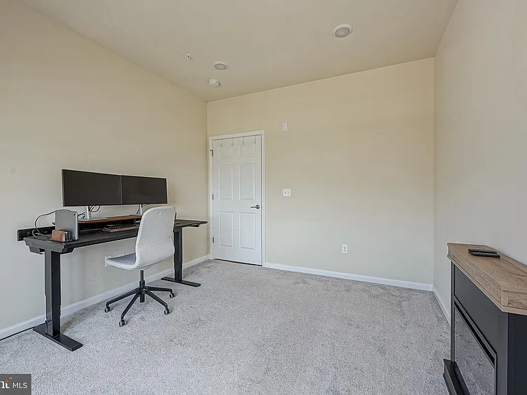 5335 Palomino Ct — Photo 25