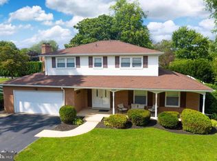 2795 Kingston Rd, York, PA 17402