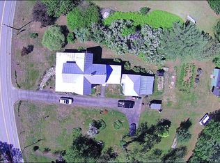 36 Farmington Rd, Strong, ME 04983