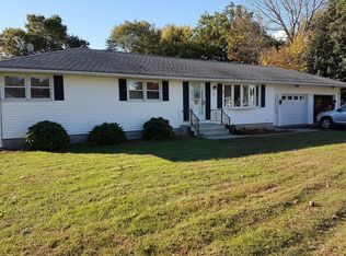 80 Fernhill St, Chicopee, MA 01020