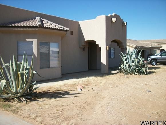 1st image of 9469 N Singletree Dr