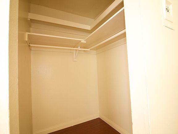 5th image of 12920 Dalewood St APT 58
