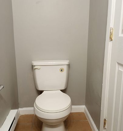4th image of 619 E 34th St #619