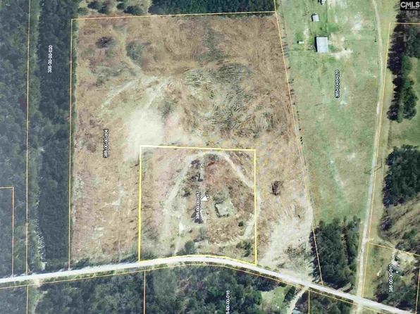 1162 Spring Creek Rd, Lugoff, SC 29078