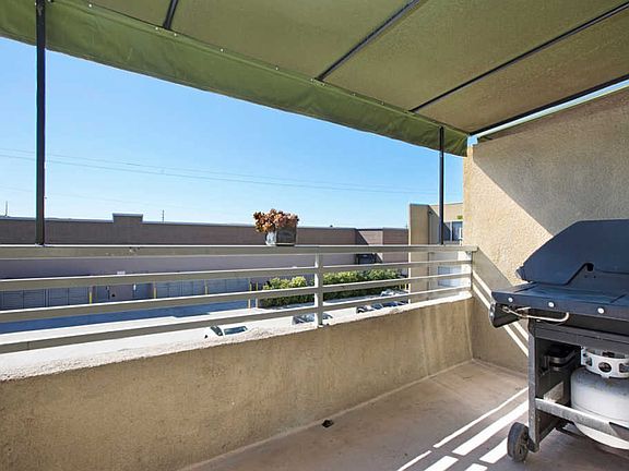 5th image of 1645 Emerald St APT 2M