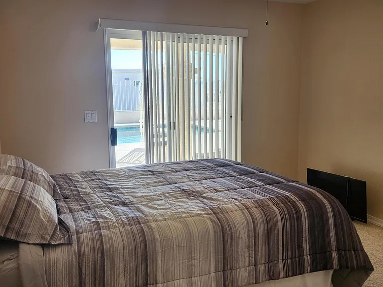 1776 Lear Bay — Photo 30