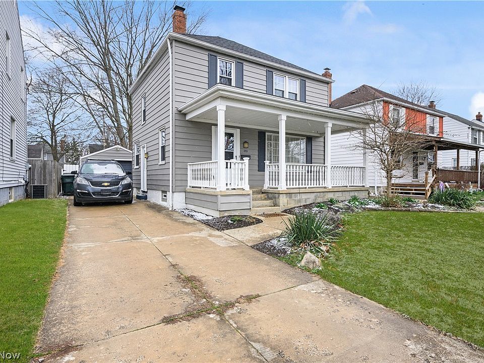 1st image of 253 Pierce Ave