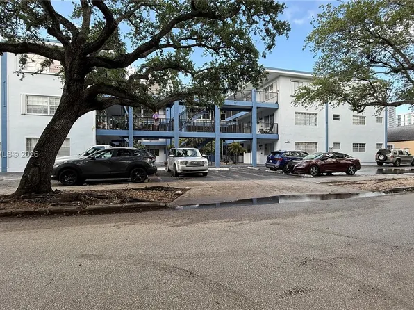 1943 Monroe St APT 306A, Hollywood, FL 33020