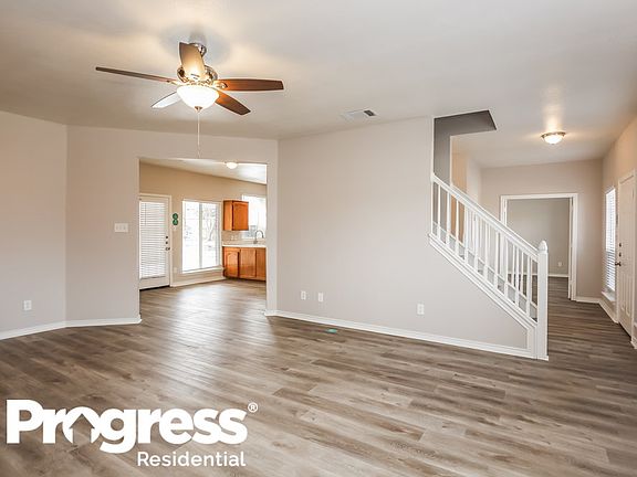4th image of 2608 Barger Ln