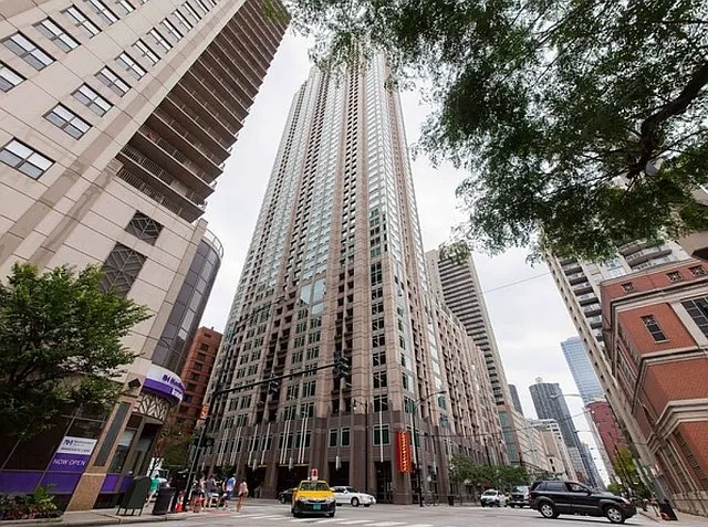 33 W Ontario St #31E — Photo 22