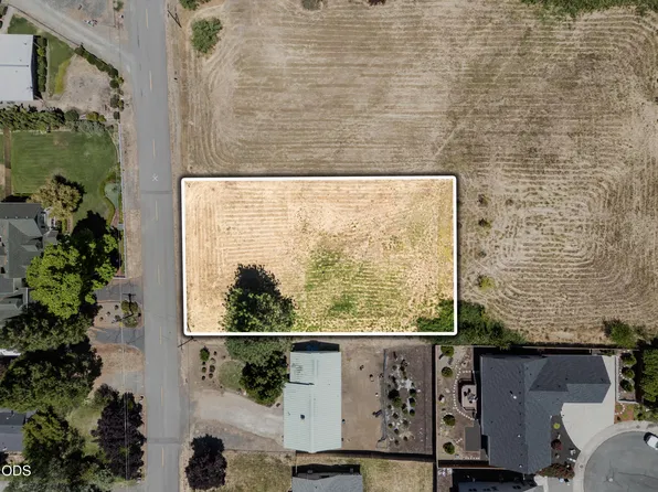0 Broadway St, Rogue River, OR 97537
