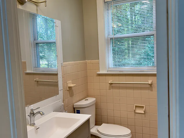 1312 Winyah Dr — Photo 9