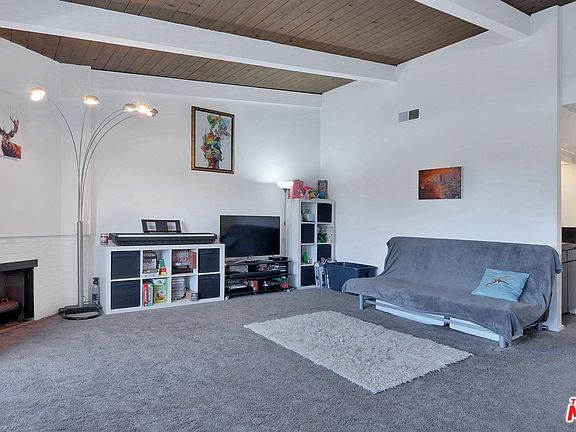 3rd image of 6385 Green Valley Cir Unit 322