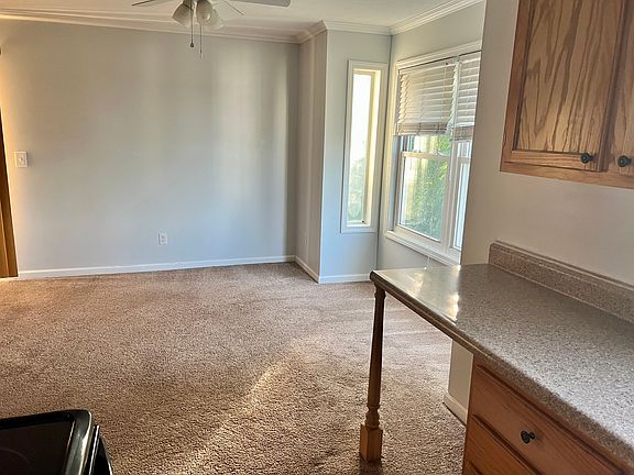 3rd image of 500 Stewart Ln APT 26