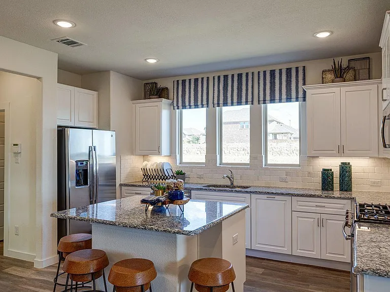 4105 Silver Lace Ln — Photo 6