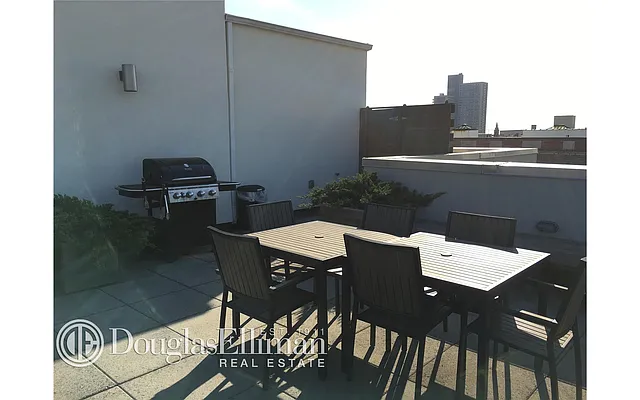 Rented by Douglas Elliman | media 7