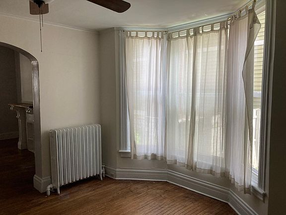 3rd image of 188 Hodge Ave #1