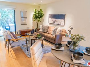 880 Hilldale Ave APT 10, West Hollywood, CA 90069