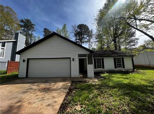 9036 Raven Dr, Jonesboro, GA 30238