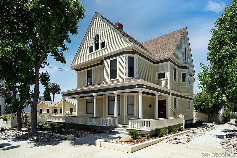 2368 2nd  Ave - photo 3
