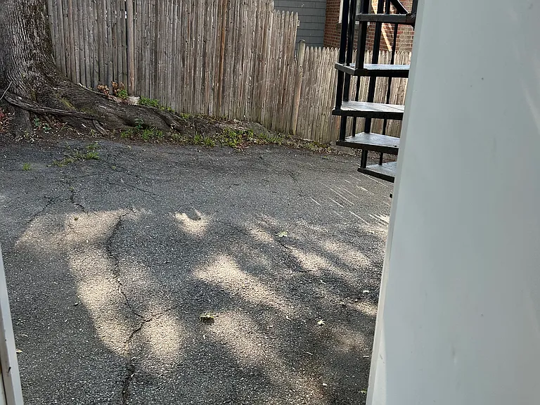 14 Massachusetts Ave #B — Photo 15