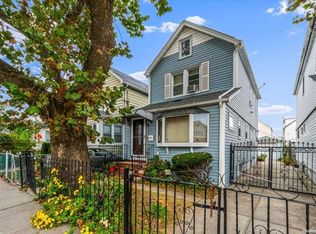 9107 212th Pl, Queens Village, NY 11428