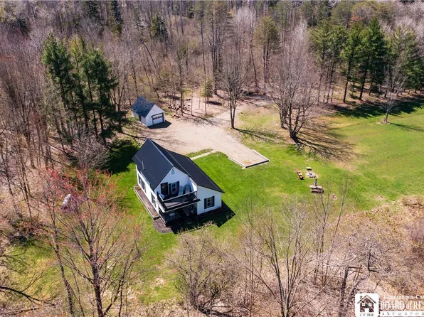 4850 Potter Rd, Mayville, NY 14757