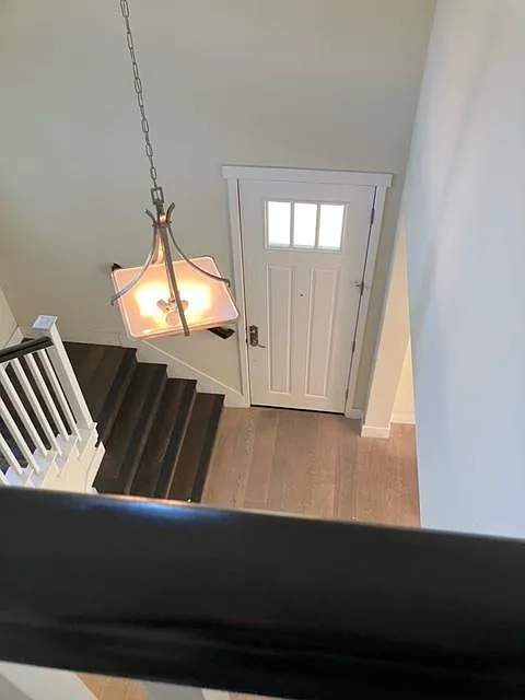 4 bed, $8,995 — Photo 2