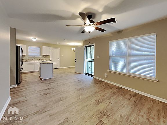 2nd image of 3385 Reynard Rd