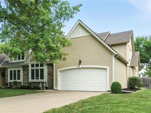 12565 Glenwood St, Overland Park, KS 66209