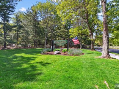 72 Fromm Ct, Mahwah, NJ, 07430