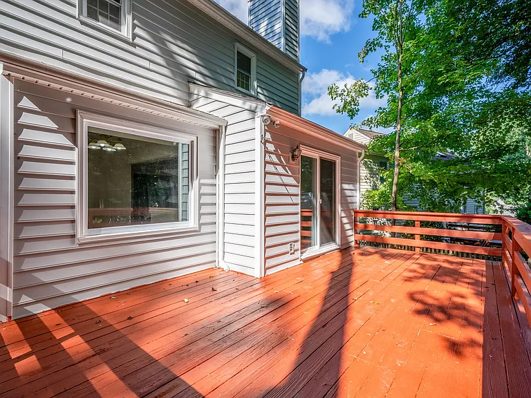 5700 Standing Oak Rd — Photo 6