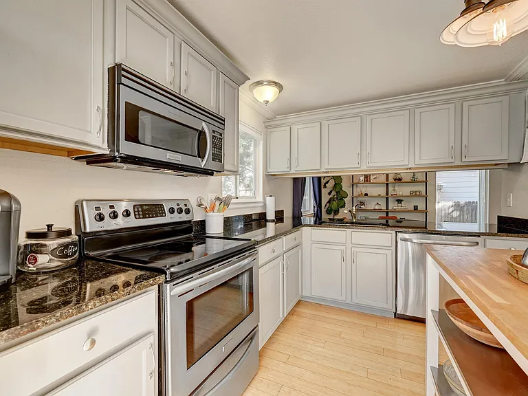 12737 W Aqueduct Dr — Photo 11