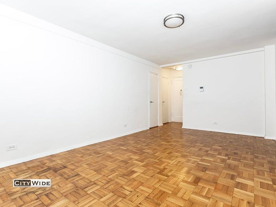 2nd image of 160 E 55th St #8J