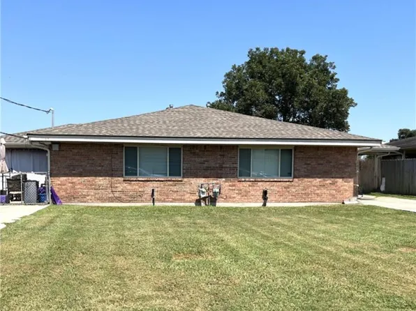 113 Xi St, Belle Chasse, LA 70037