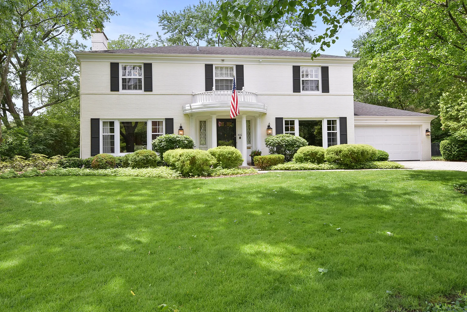 600 Glenayre Dr photo 1