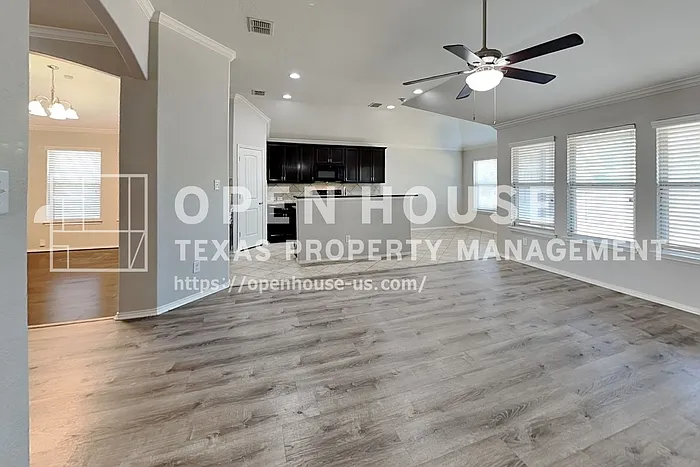 14305 Artisan Dr — Photo 4