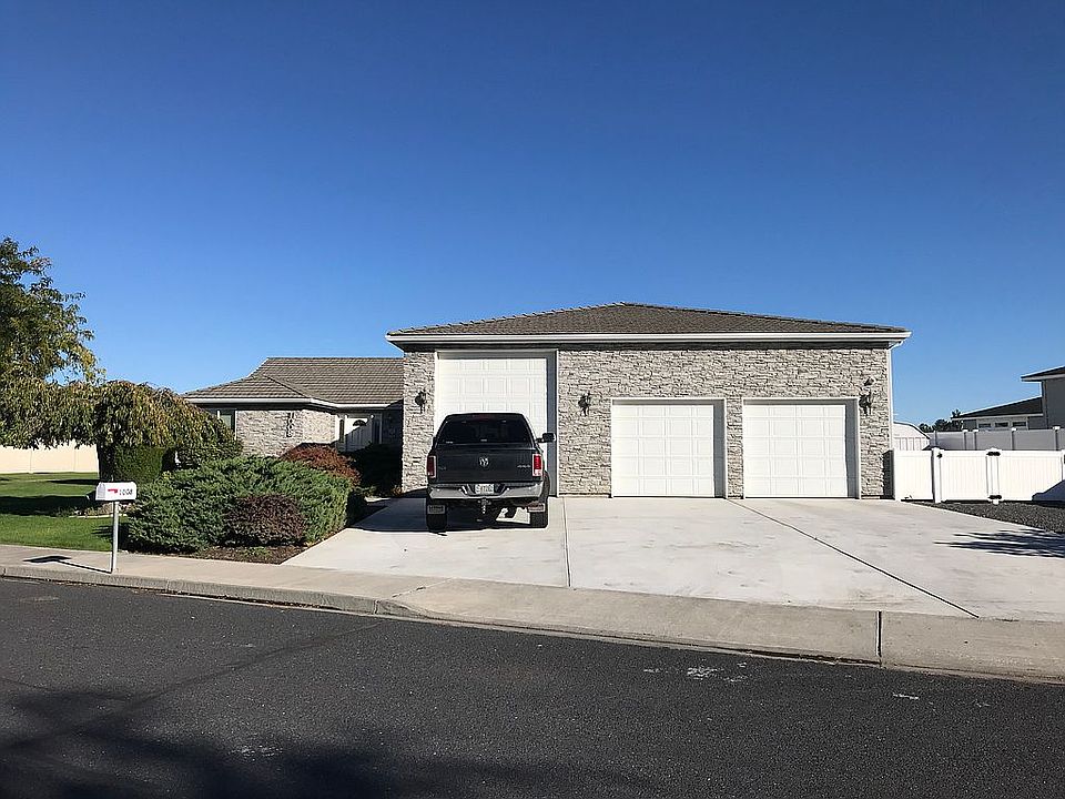 1st image of 1008 Laguna Dr