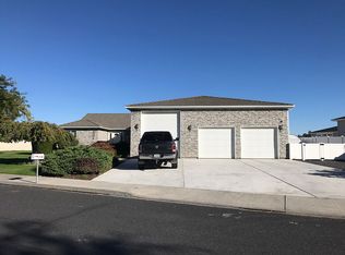 1008 Laguna Dr, Moses Lake, WA 98837