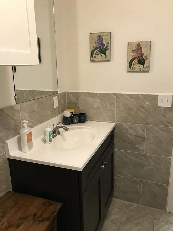 26 N Selig, Apartment D — Photo 4
