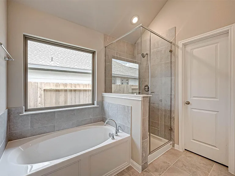 24014 Barnett Overlook — Photo 33